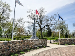 Veteran's Plaza