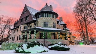 Oliver Mansion