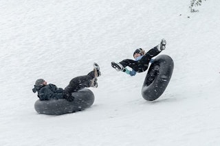 Snow tubing