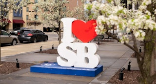 I heart SB sculpture in downtown South Bend