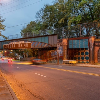 Michigan Street entrance into downtown South Bend with an iconic mural