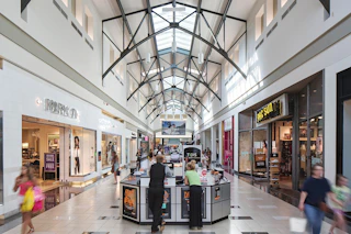 Shopping at University Park Mall in Mishawaka